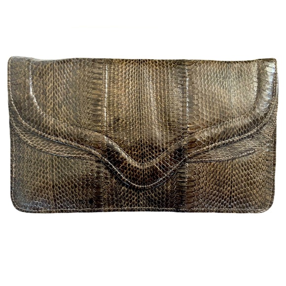 Genuine 🐍 snakeskin🐍 clutch/ Handmade in India/ Multiple inside pockets/ Brown - Picture 1 of 15